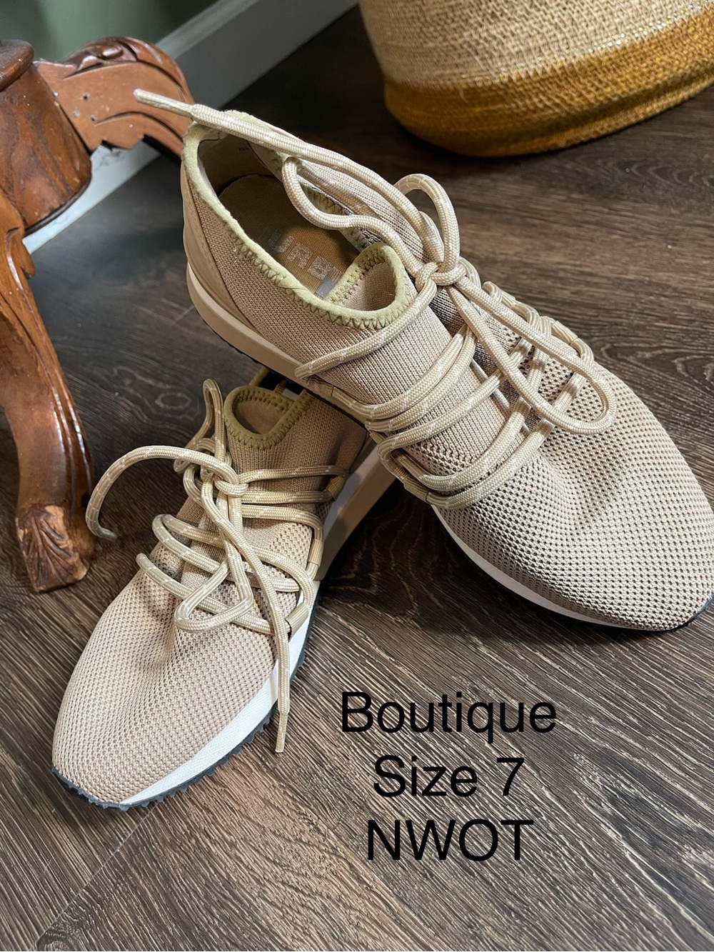 Women’s Lightweight Knit Sneakers - Beige